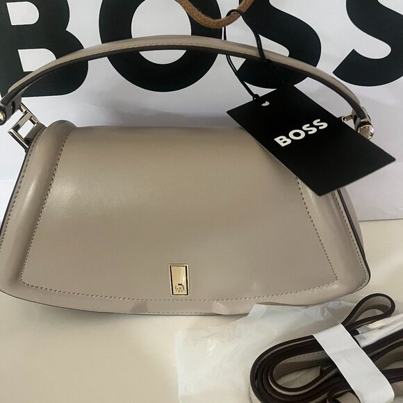 BOSS - ARIELL M - shoulder Bag in Grained soft leather - Brand new - Picture 1 of 7